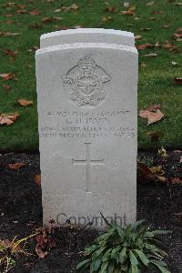 Berlin 1939-1945 War Cemetery - Irvin, George Henry