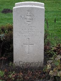 Berlin 1939-1945 War Cemetery - Janes, Frederick William