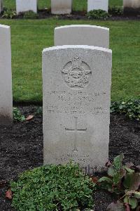 Berlin 1939-1945 War Cemetery - Jennings, Ivor Derrick