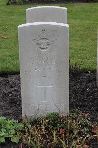 Berlin 1939-1945 War Cemetery - Johnson, Cecil