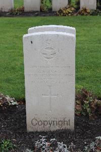 Berlin 1939-1945 War Cemetery - Johnson, Royce