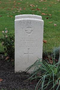 Berlin 1939-1945 War Cemetery - Johnson, William Paul