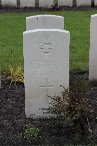 Berlin 1939-1945 War Cemetery - Jones, James Ivor
