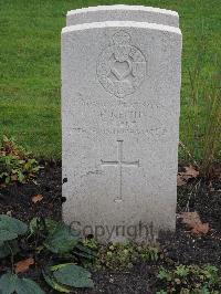 Berlin 1939-1945 War Cemetery - Keith, Frank