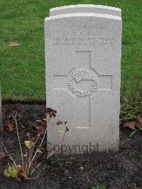 Berlin 1939-1945 War Cemetery - Kirby, John Richard
