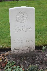 Berlin 1939-1945 War Cemetery - Khasta Mir, 