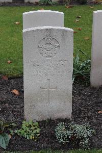 Berlin 1939-1945 War Cemetery - Kinghorn, Herbert Helmer