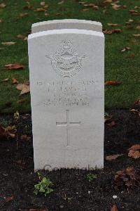 Berlin 1939-1945 War Cemetery - Lambert, Oliver