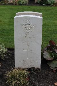 Berlin 1939-1945 War Cemetery - Larcombe, Stephen