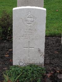 Berlin 1939-1945 War Cemetery - Lees, Alexander