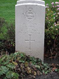 Berlin 1939-1945 War Cemetery - Leng, Illtyd French