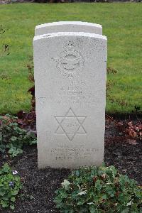 Berlin 1939-1945 War Cemetery - Lens, Aubrey