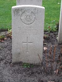 Berlin 1939-1945 War Cemetery - Lowerson, John