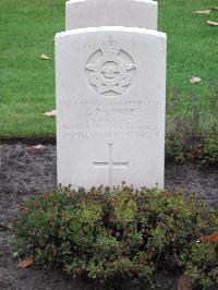 Berlin 1939-1945 War Cemetery - Lowle, Gordon Pomeroy
