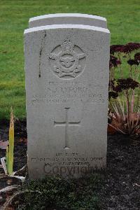 Berlin 1939-1945 War Cemetery - Lyford, Norman Joseph
