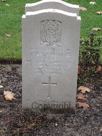 Berlin 1939-1945 War Cemetery - Margison, D C