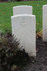 Berlin 1939-1945 War Cemetery - Marlow, George Edward