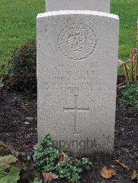 Berlin 1939-1945 War Cemetery - McCard, James