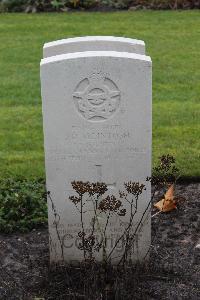 Berlin 1939-1945 War Cemetery - McIntosh, John David