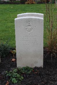 Berlin 1939-1945 War Cemetery - Metcalf, Anthony