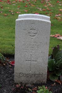 Berlin 1939-1945 War Cemetery - Miller, Hugh John