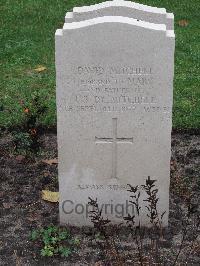 Berlin 1939-1945 War Cemetery - Mitchell, D