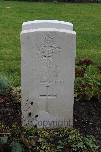 Berlin 1939-1945 War Cemetery - Morgan, Frank