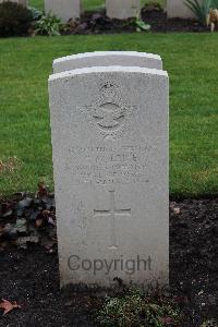Berlin 1939-1945 War Cemetery - Morrice, Colin