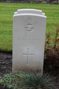 Berlin 1939-1945 War Cemetery - MacDonald, Duncan
