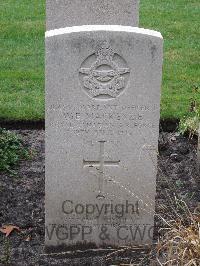 Berlin 1939-1945 War Cemetery - MacKenzie, Warren Ellwood