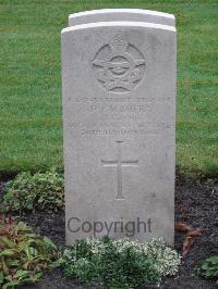 Berlin 1939-1945 War Cemetery - Maher, Peter James