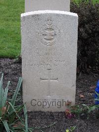 Berlin 1939-1945 War Cemetery - Marks, Bertie James