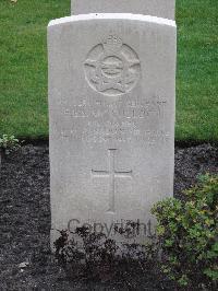Berlin 1939-1945 War Cemetery - McCulloch, Everett Elmer Stuart