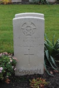 Berlin 1939-1945 War Cemetery - Milner, Joseph Limmett