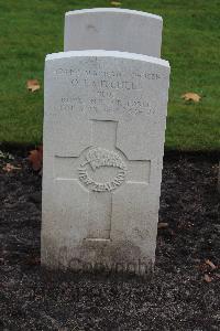 Berlin 1939-1945 War Cemetery - Mitchell, Owen James