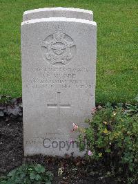 Berlin 1939-1945 War Cemetery - Moore, Jack Finlay