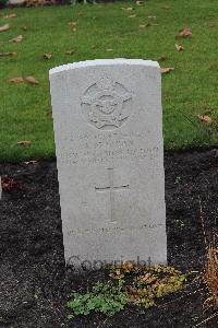 Berlin 1939-1945 War Cemetery - Morgan, Allen