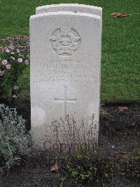 Berlin 1939-1945 War Cemetery - Morrison, Oscar Langdon