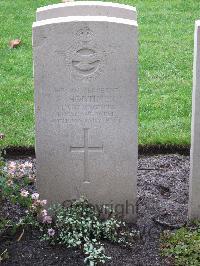 Berlin 1939-1945 War Cemetery - Mortimer, Ernest