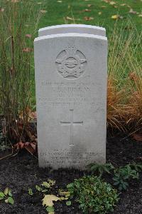 Berlin 1939-1945 War Cemetery - Murray, Kenneth Duncan