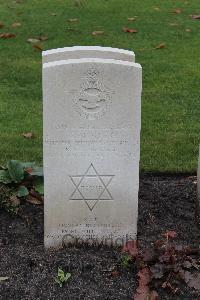 Berlin 1939-1945 War Cemetery - Myer, Edward Michael