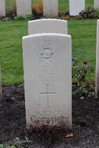 Berlin 1939-1945 War Cemetery - Nelson, James