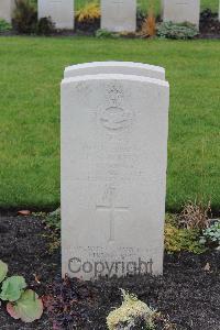 Berlin 1939-1945 War Cemetery - Newbery, Patrick
