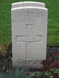 Berlin 1939-1945 War Cemetery - Nesworthy, James