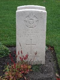 Berlin 1939-1945 War Cemetery - Newman, John Bede