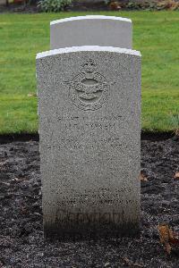 Berlin 1939-1945 War Cemetery - Norem, Max Raymond