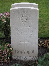 Berlin 1939-1945 War Cemetery - Norton, Francis Dunsford