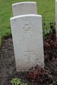 Berlin 1939-1945 War Cemetery - Old, Oliver