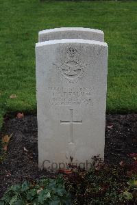 Berlin 1939-1945 War Cemetery - Palmer, John Harold Tearl