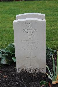 Berlin 1939-1945 War Cemetery - Paskell, Frederick Alfred